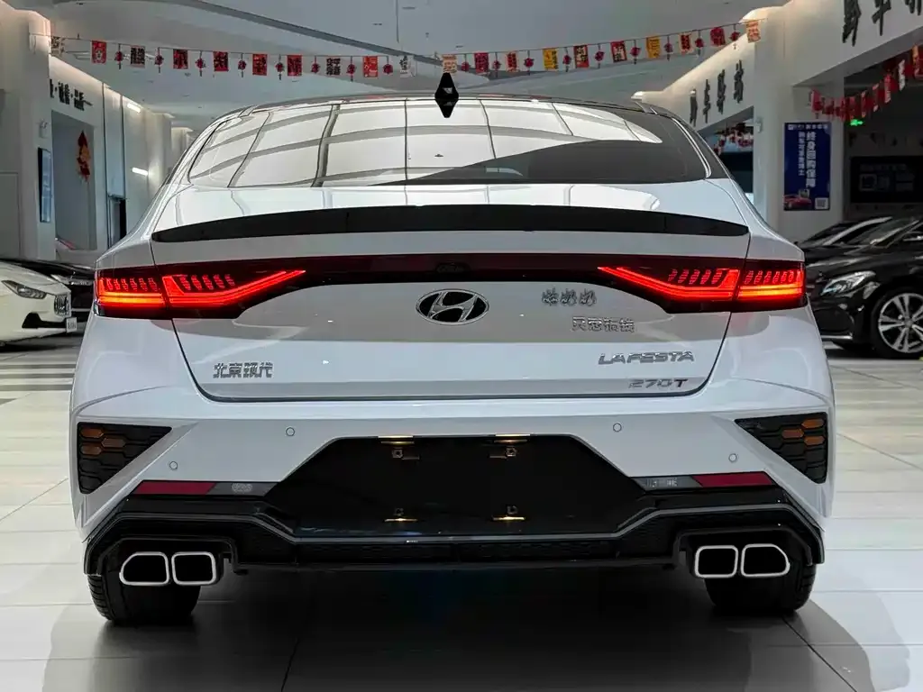 Hyundai Fista 2023 из CN, фото 4