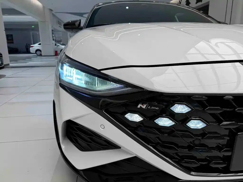 Hyundai Fista 2023 из CN, фото 2