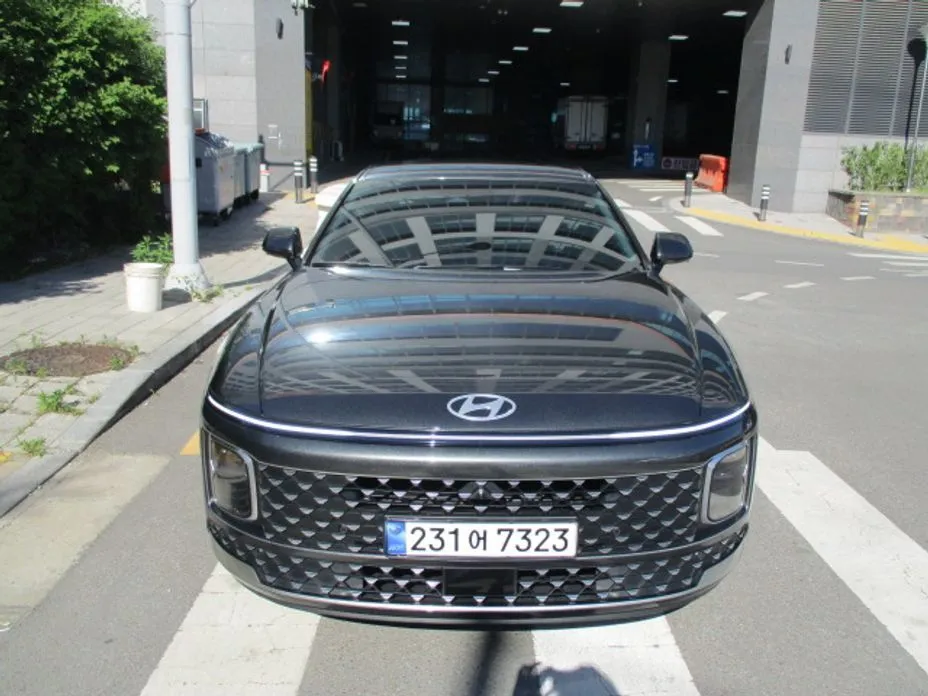 Hyundai Grandeur — фото 1