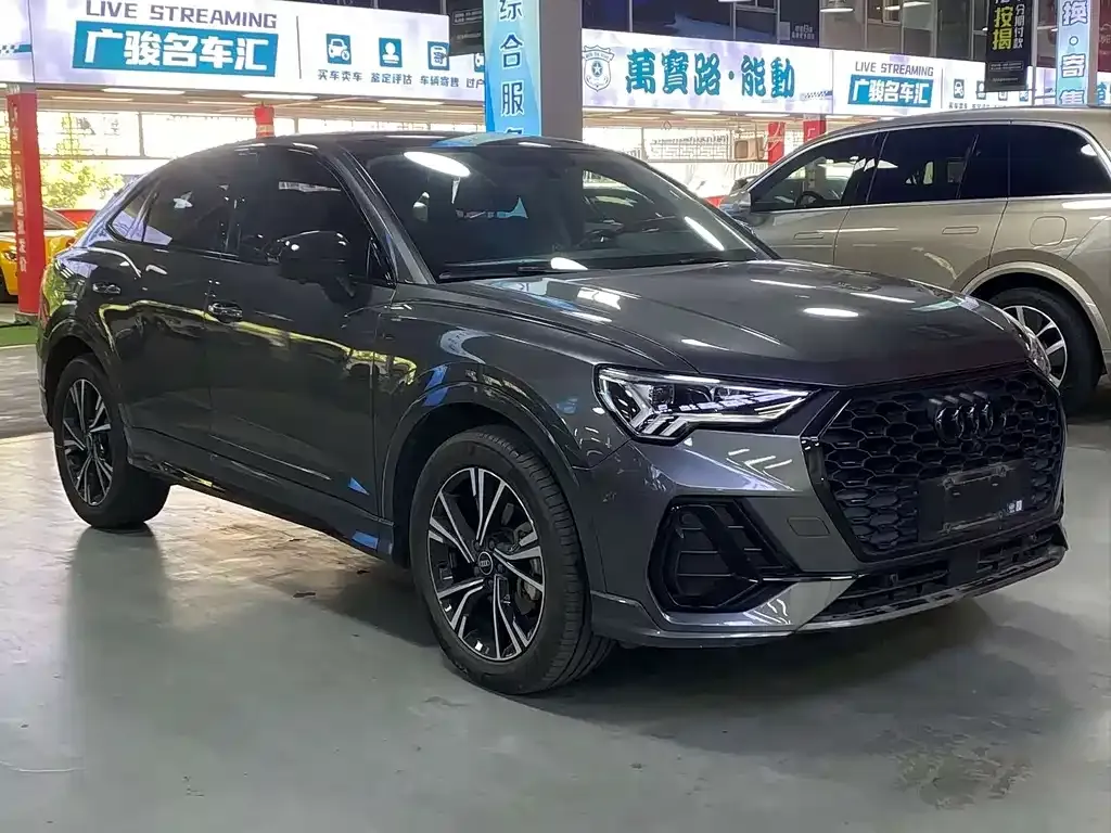 Audi Q3 Sportback — фото 2