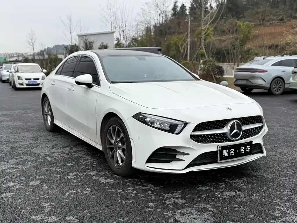 Mercedes-Benz A-Class — фото 9