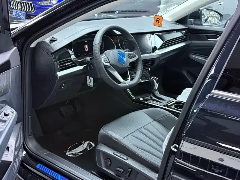 Volkswagen Passat — фото 3