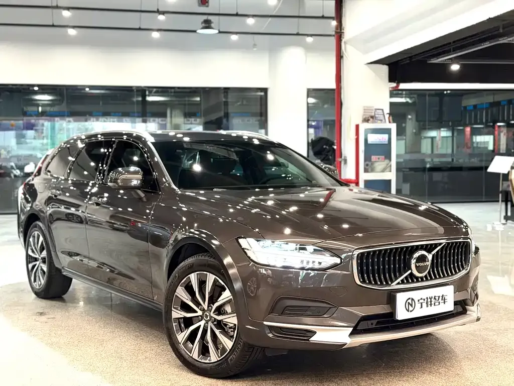 Volvo V90 2024 из CN, фото 10