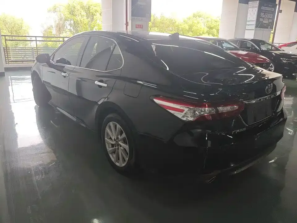 Toyota Camry 2023 из CN, фото 3