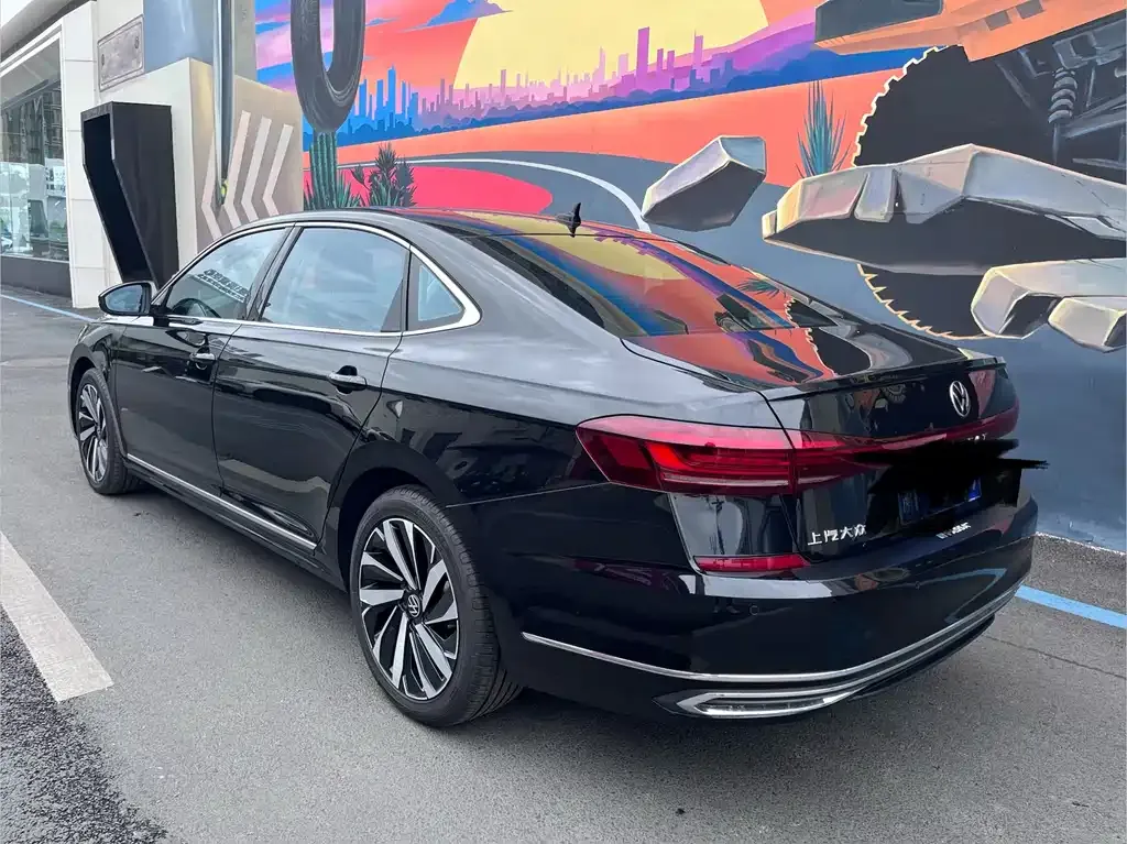 Volkswagen Passat — фото 6