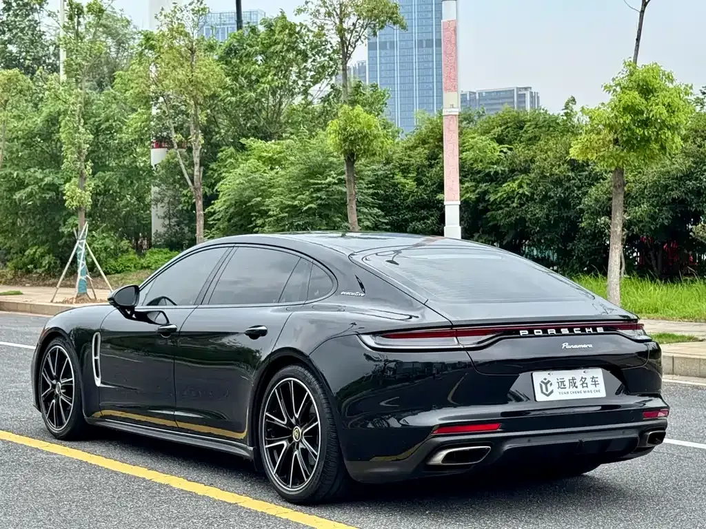 Porsche Panamera — фото 2
