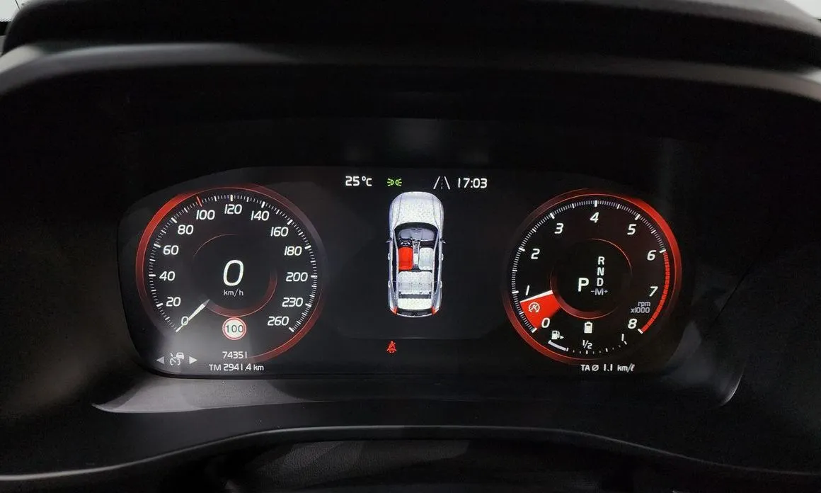 Volvo XC40 2021 из KR, фото 6