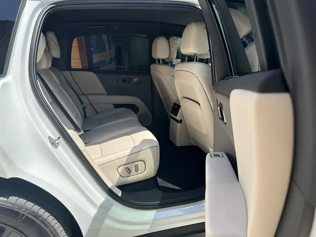 Li Auto i6 2025 из CN, фото 8