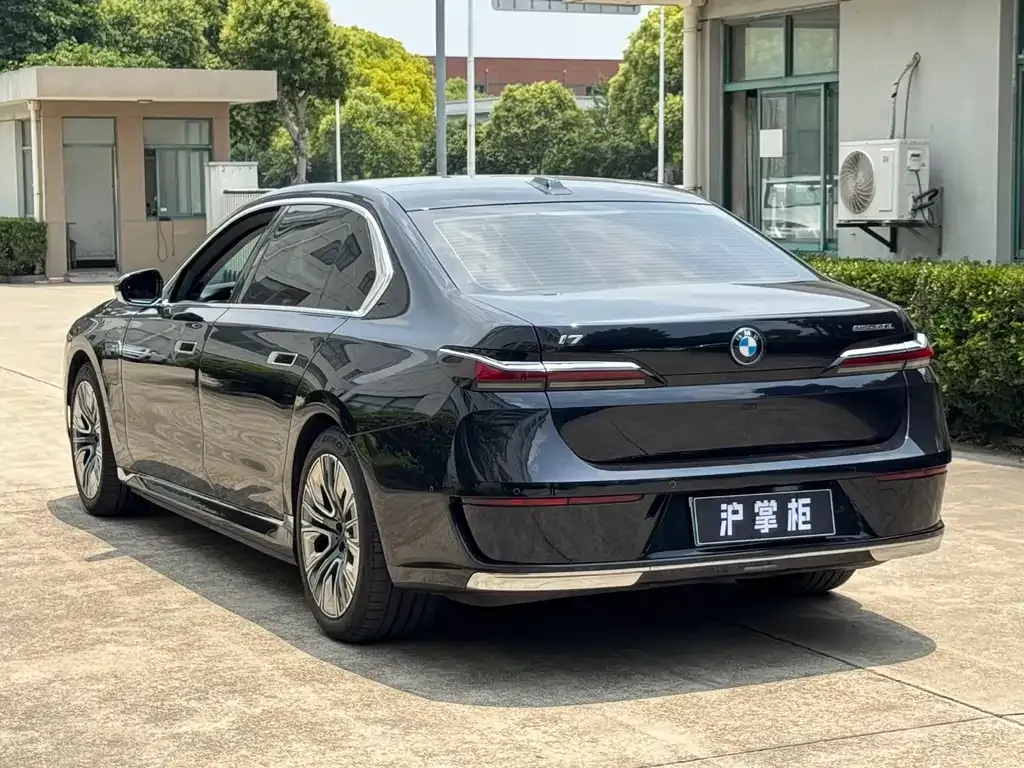 BMW i7 2024 из CN, фото 8