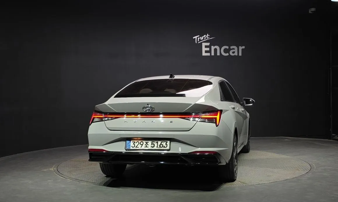 Hyundai AVANTE — фото 4