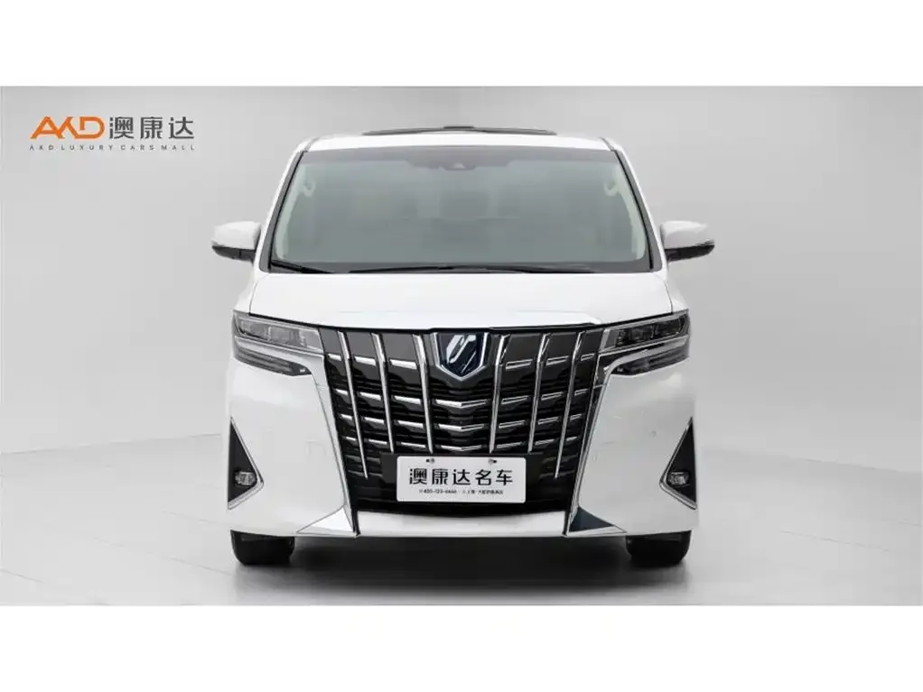 Toyota Alphard — фото 7