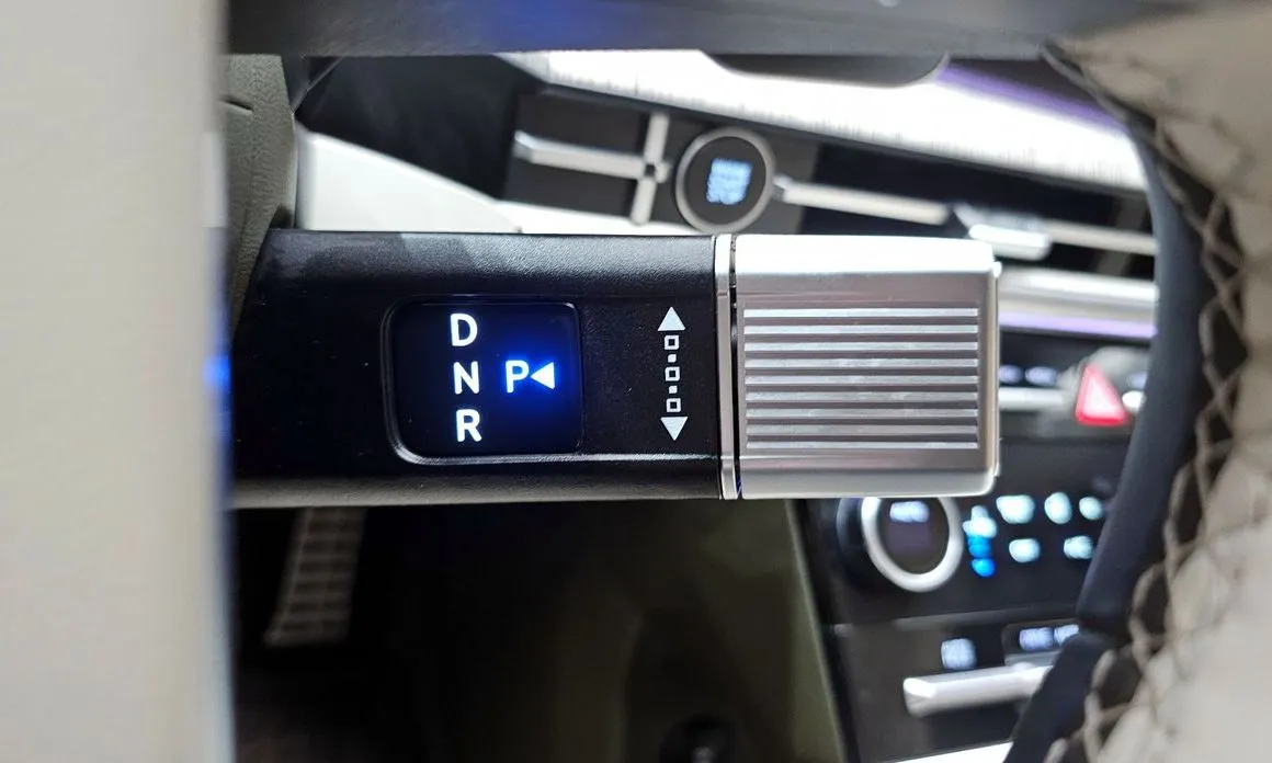 Hyundai Santafe 2024 из KR, фото 3