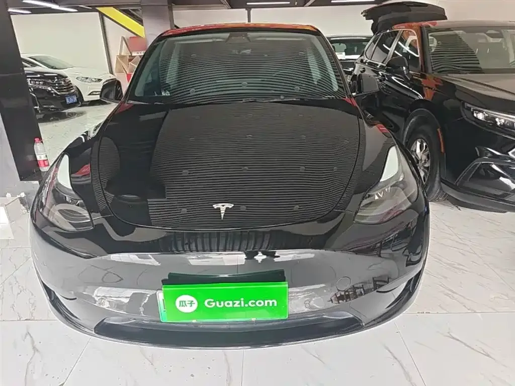 Tesla Model Y — фото 5
