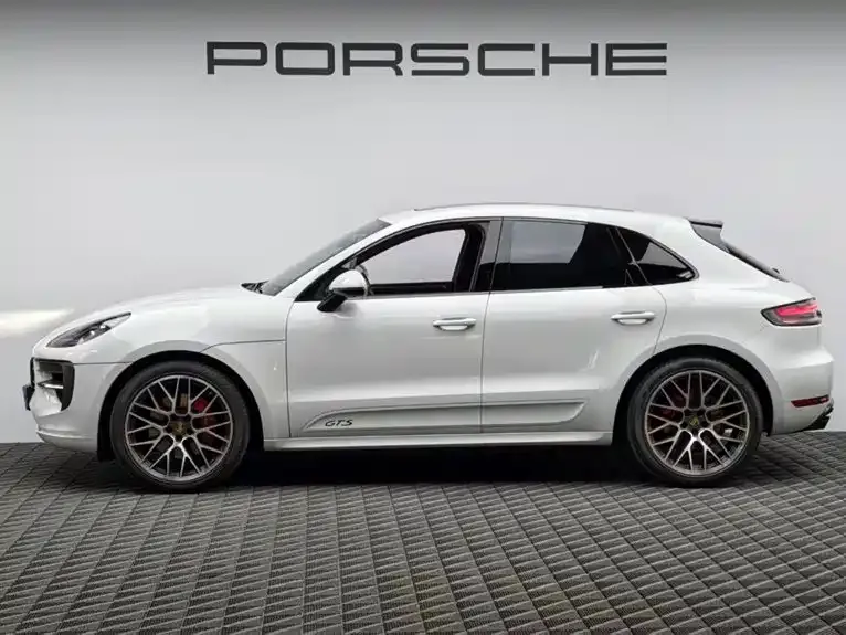 Porsche Macan — фото 4