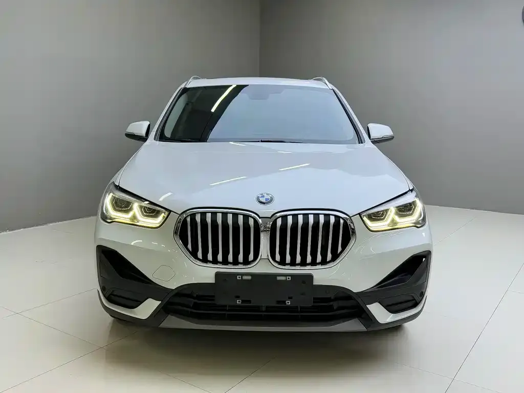 BMW X1 — фото 4