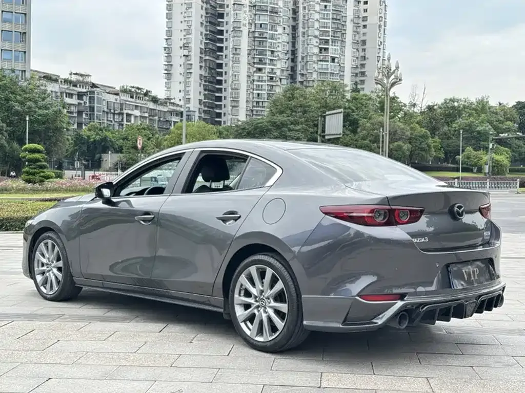 Mazda 3 Axela — фото 6