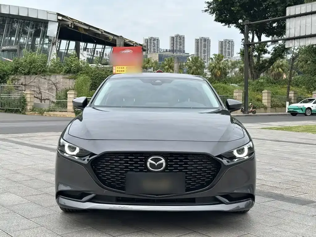 Mazda 3 Axela — фото 4
