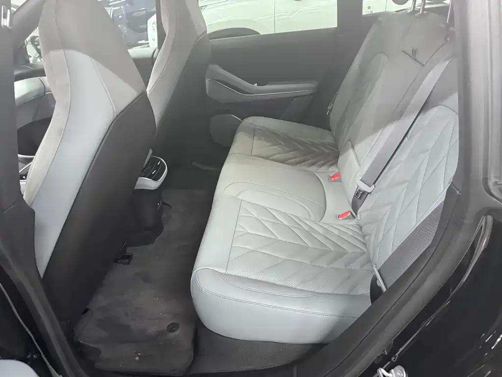 NIO ET5T — фото 8