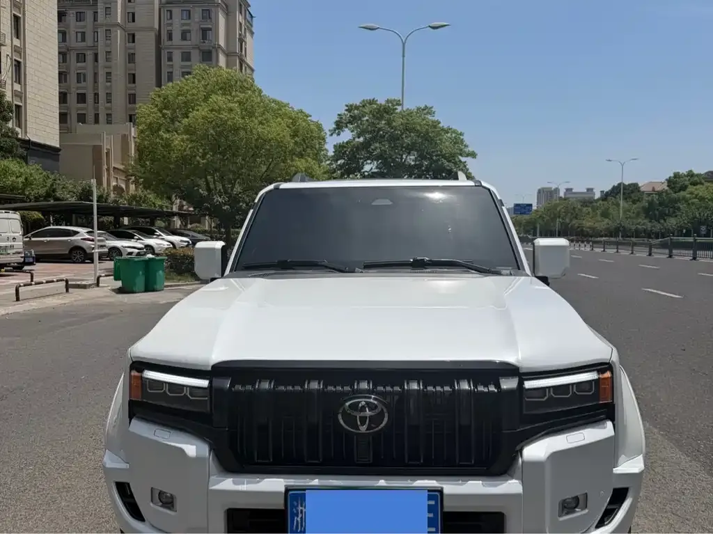 Toyota Prado 2026 из CN, фото 4