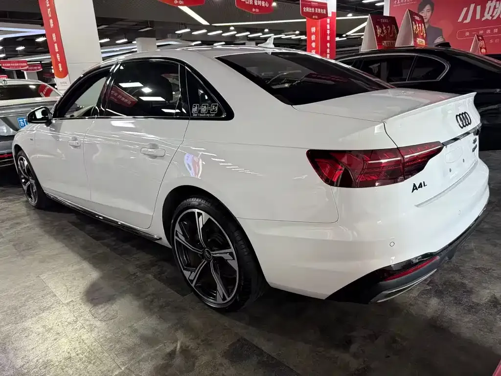 Audi A4L 2024 из CN, фото 5