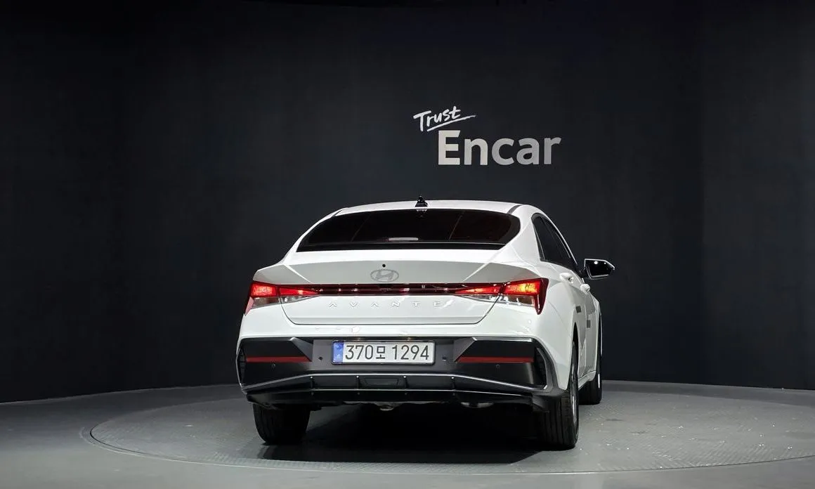 Hyundai AVANTE — фото 9