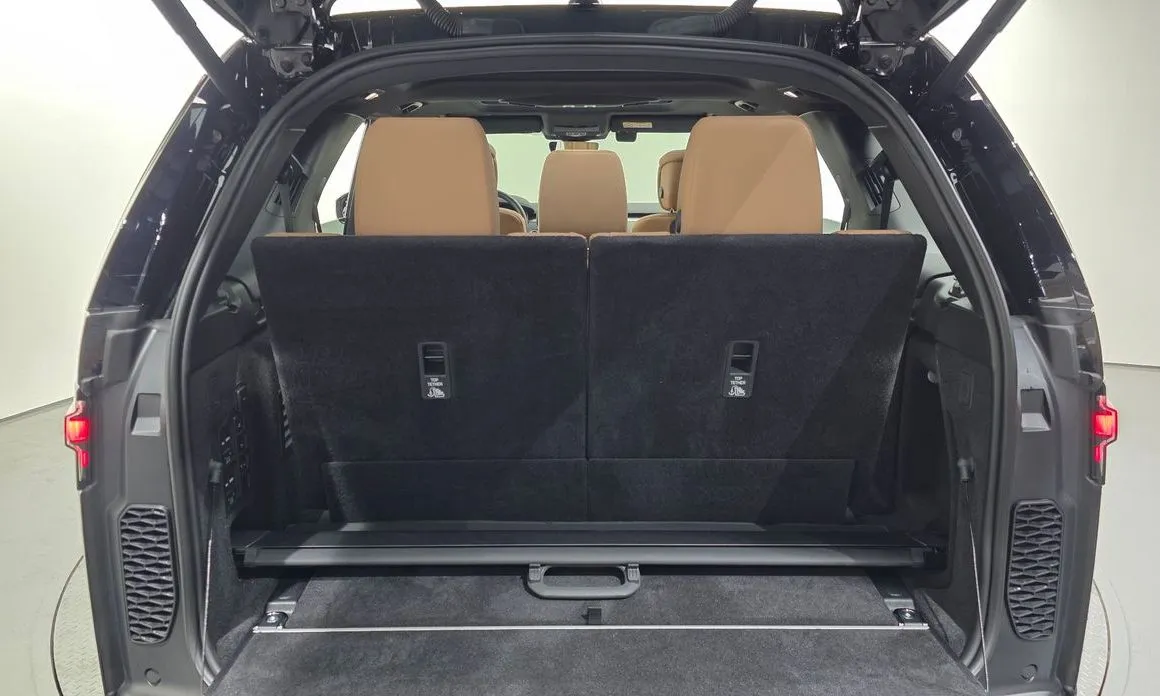 Land Rover Discovery 2025 из KR, фото 7