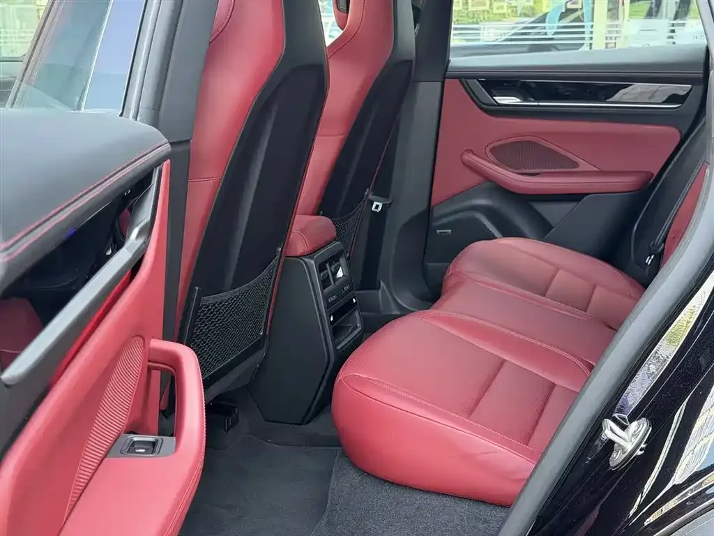 Porsche Macan EV 2025 из CN, фото 4