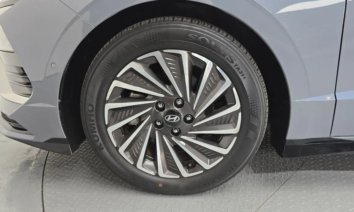 Hyundai Sonata 2024 из KR, фото 10