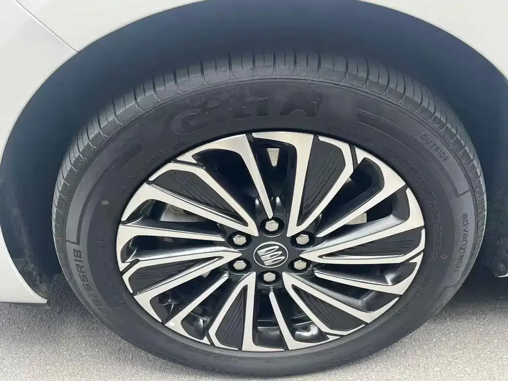Buick GL8 Hybrid 2025 из CN, фото 3