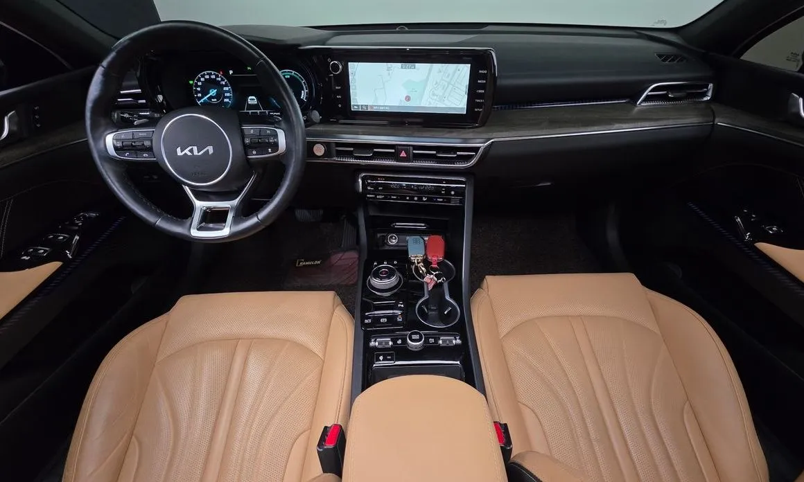 Kia K5 2023 из KR, фото 2