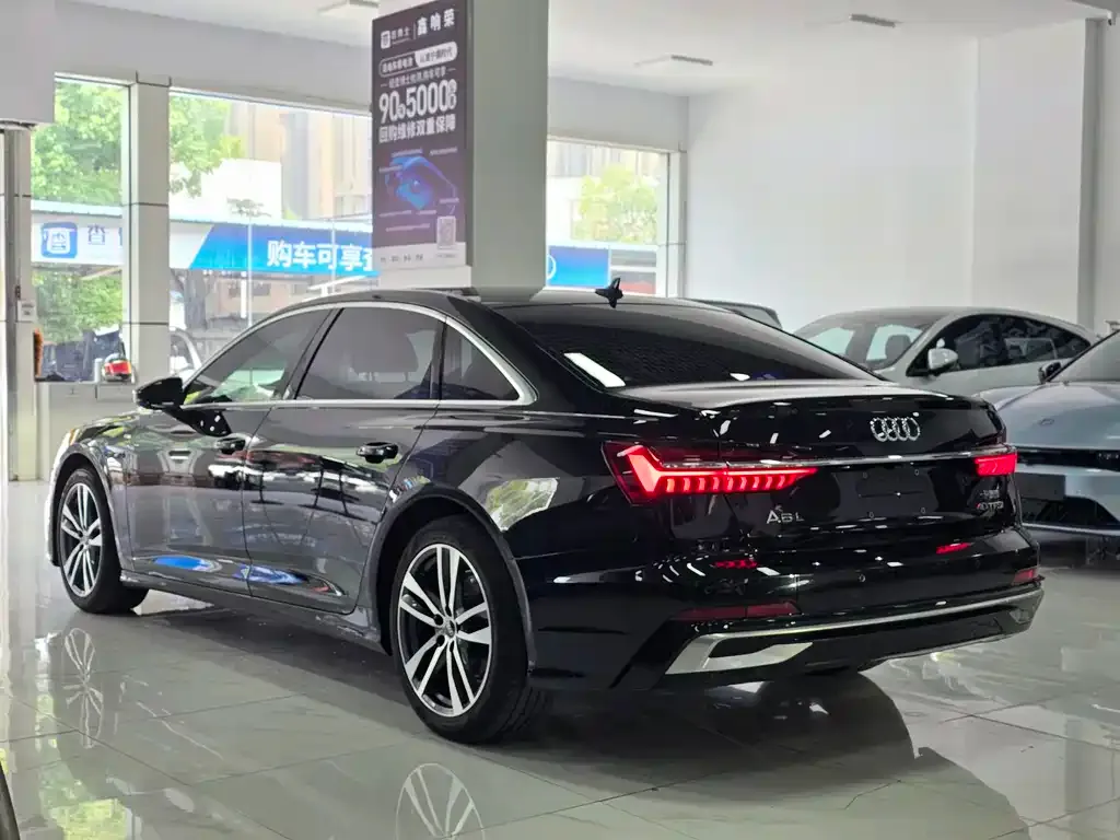 Audi A6L — фото 4