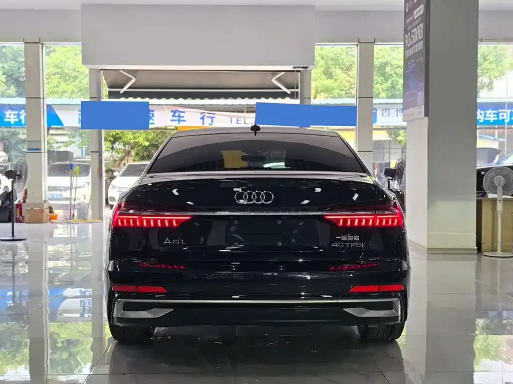 Audi A6L — фото 2