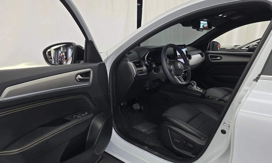 Renault Korea (Samsung) Arkana 2025 из KR, фото 2