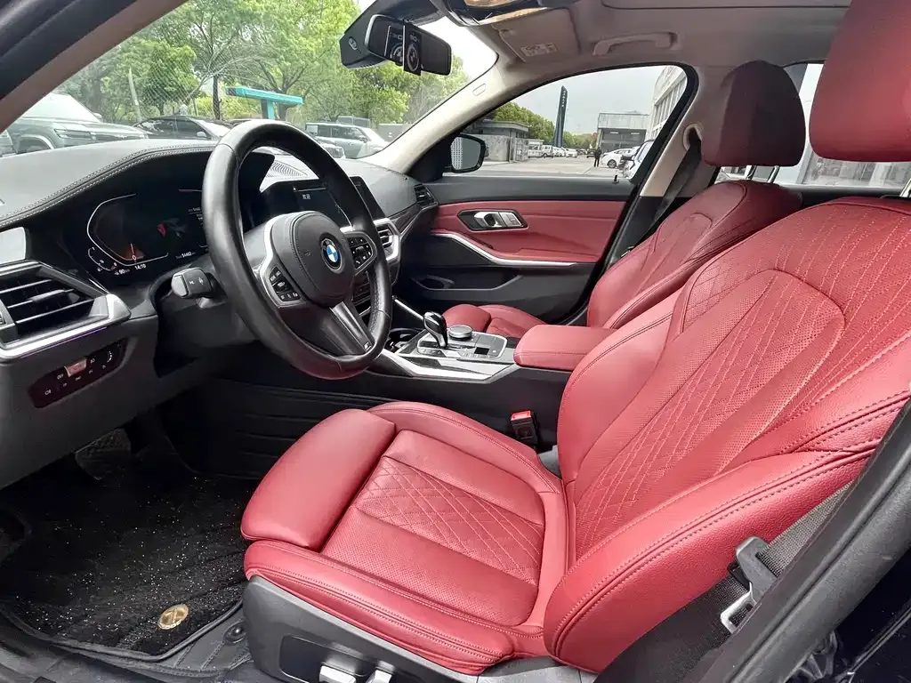 BMW 3 Series 2021 из CN, фото 4