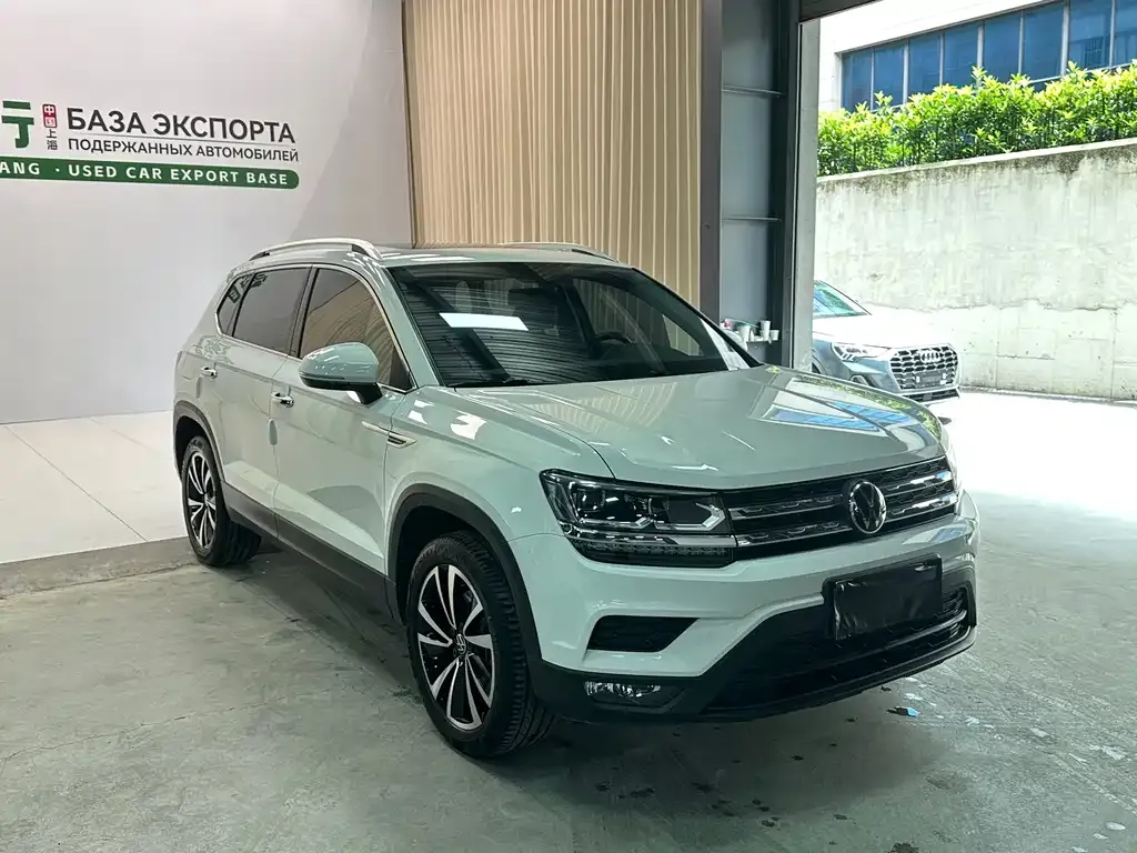 Volkswagen Tharu — фото 8