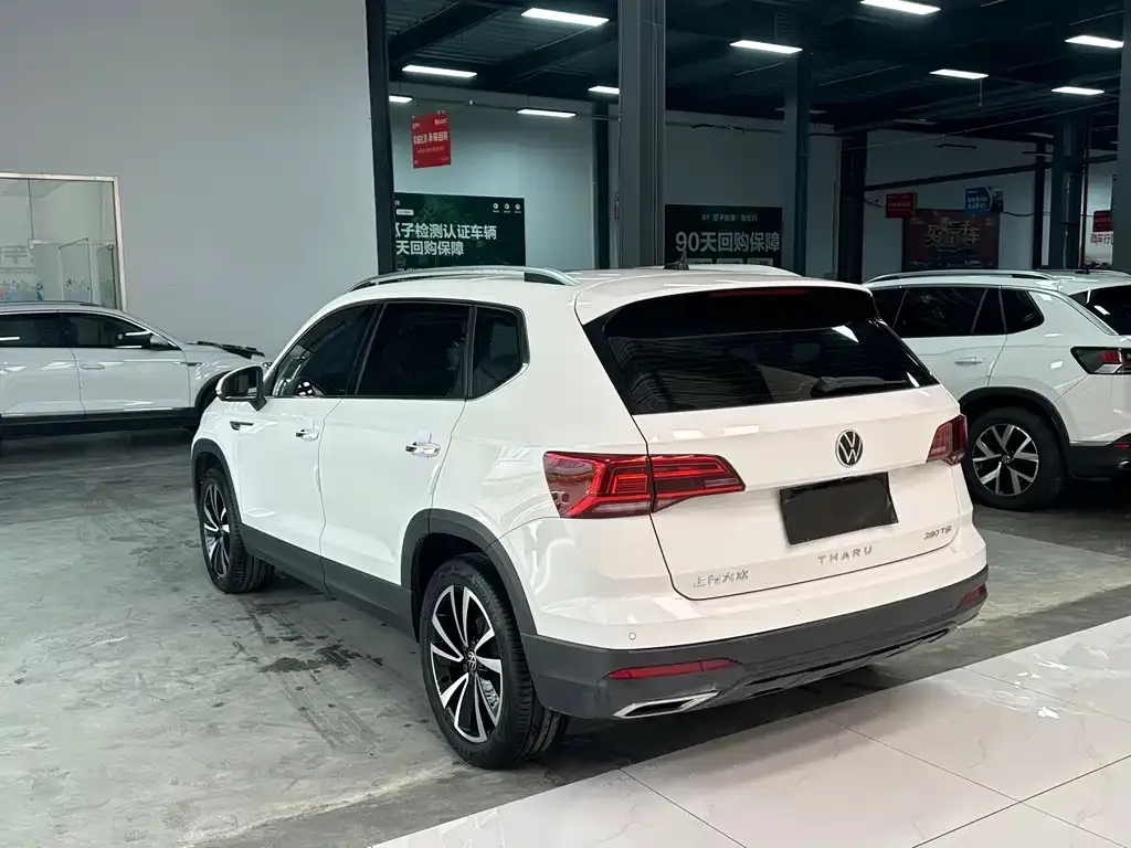 Volkswagen Tharu — фото 3