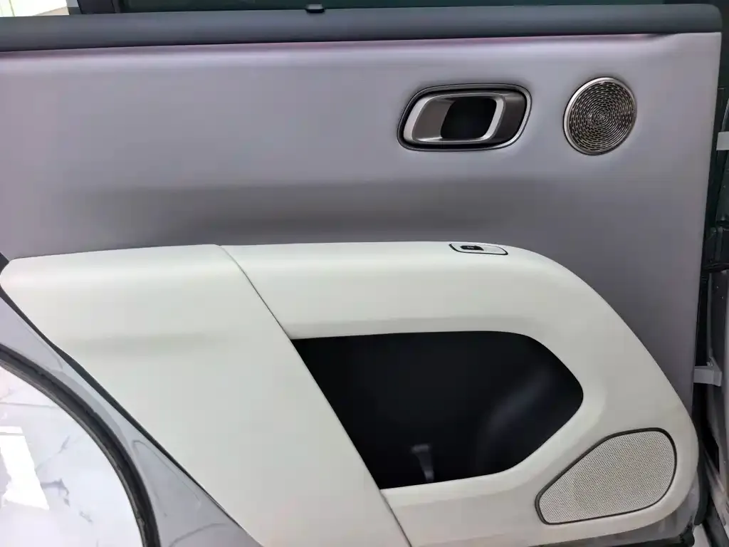 Li Auto i8 2025 из CN, фото 5
