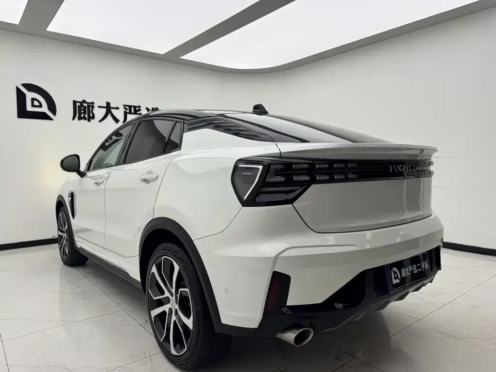 Lynk & Co 05 2021 из CN, фото 3