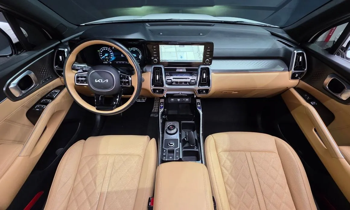 Kia Sorento — фото 6