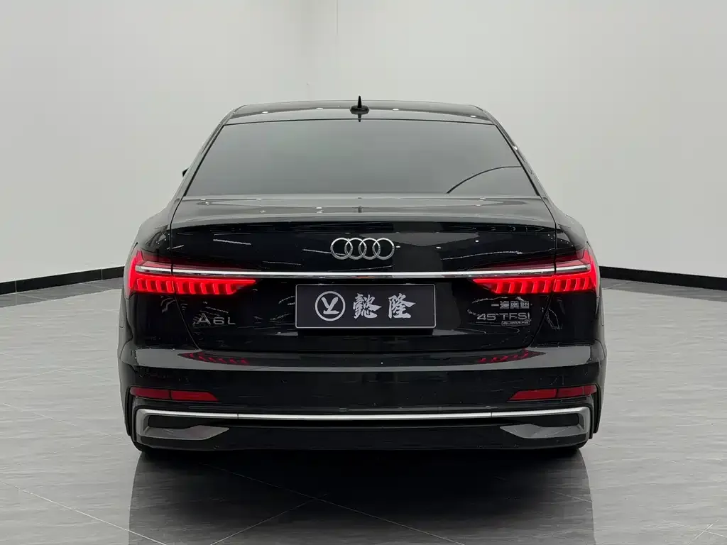 Audi A6L — фото 4