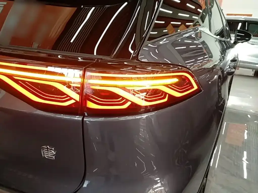 BYD Tang New Energy — фото 10
