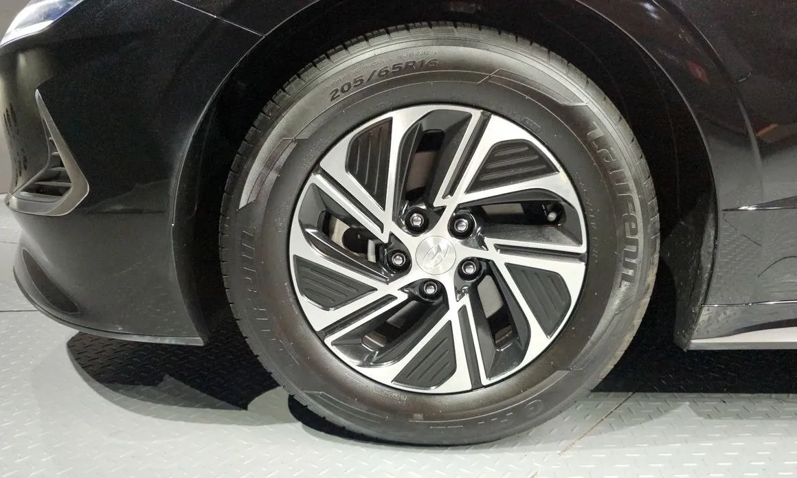 Hyundai Sonata 2021 из KR, фото 8