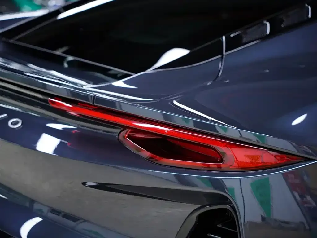 Lotus Emira 2025 из CN, фото 2