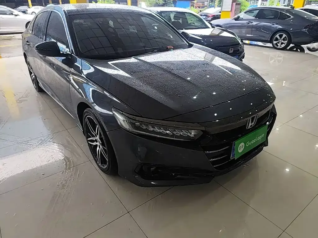 Honda Accord — фото 6