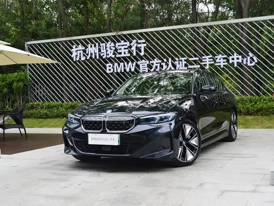 BMW i3 — фото 1
