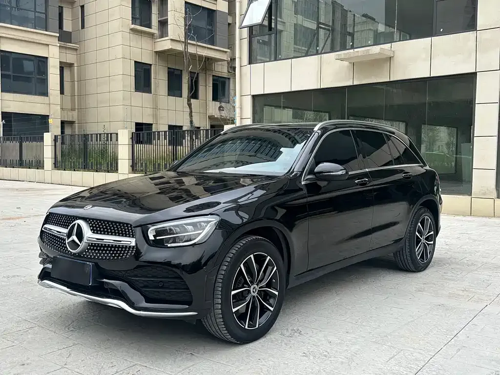 Mercedes-Benz GLC — фото 1