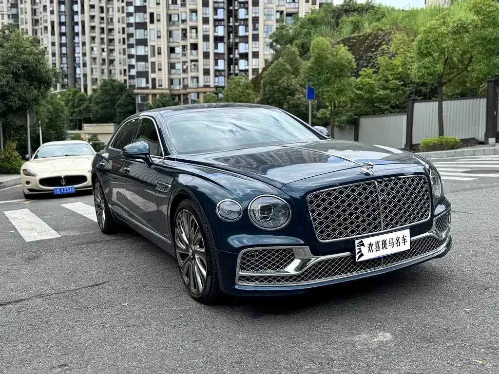 Bentley Flying Spur 2021 из CN, фото 6