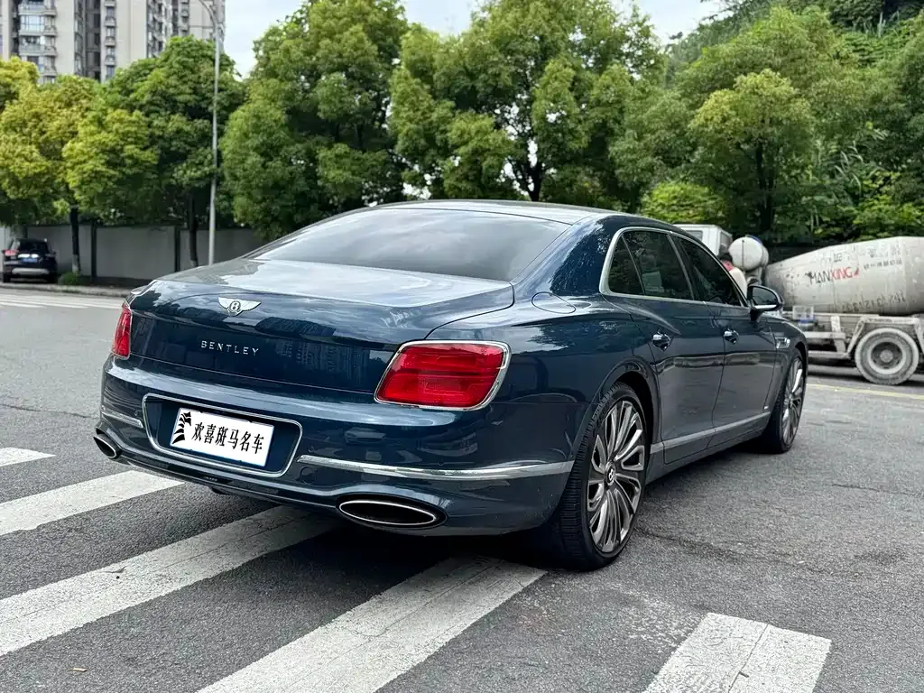 Bentley Flying Spur 2021 из CN, фото 3