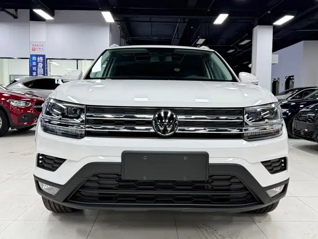 Volkswagen Tharu — фото 7