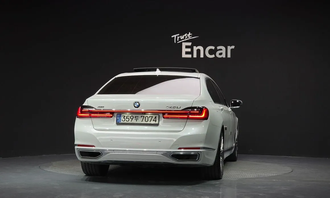 BMW 7-Series 2021 из KR, фото 2